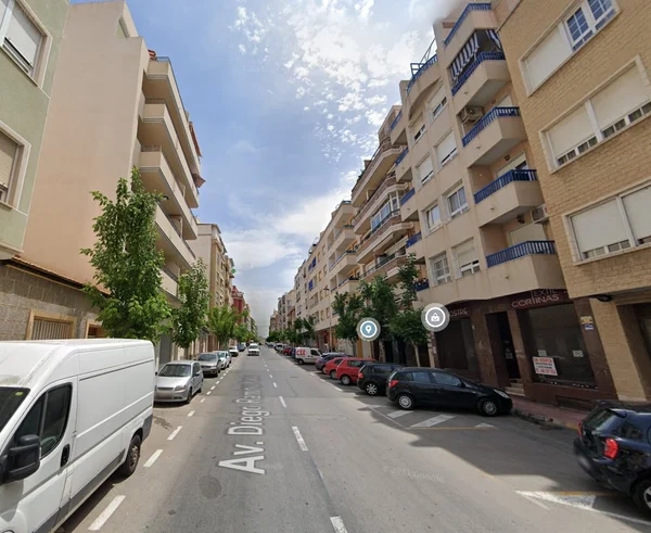 Piso en venta en avda Diego Ramirez Pastor Nº 79-81 - Imagen 3
