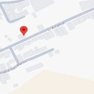 Casa en venta en calle Alhamar