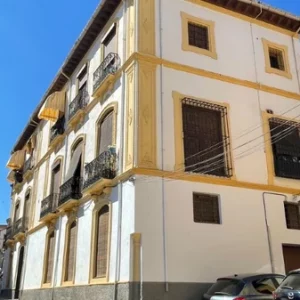 Piso en venta en plaza Conde Duque