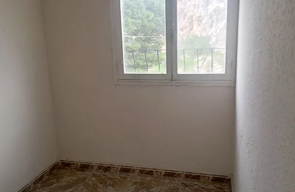 Piso en venta en calle Higuera - Imagen 2