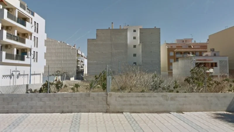Terreno urbano en venta en ctra Estacio