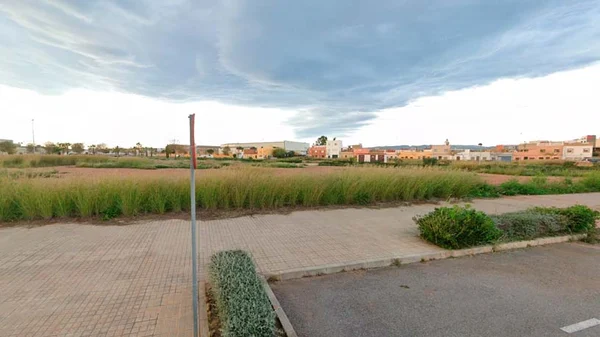 Terreno urbano en venta en Ue 32.1 Sector Alaplana