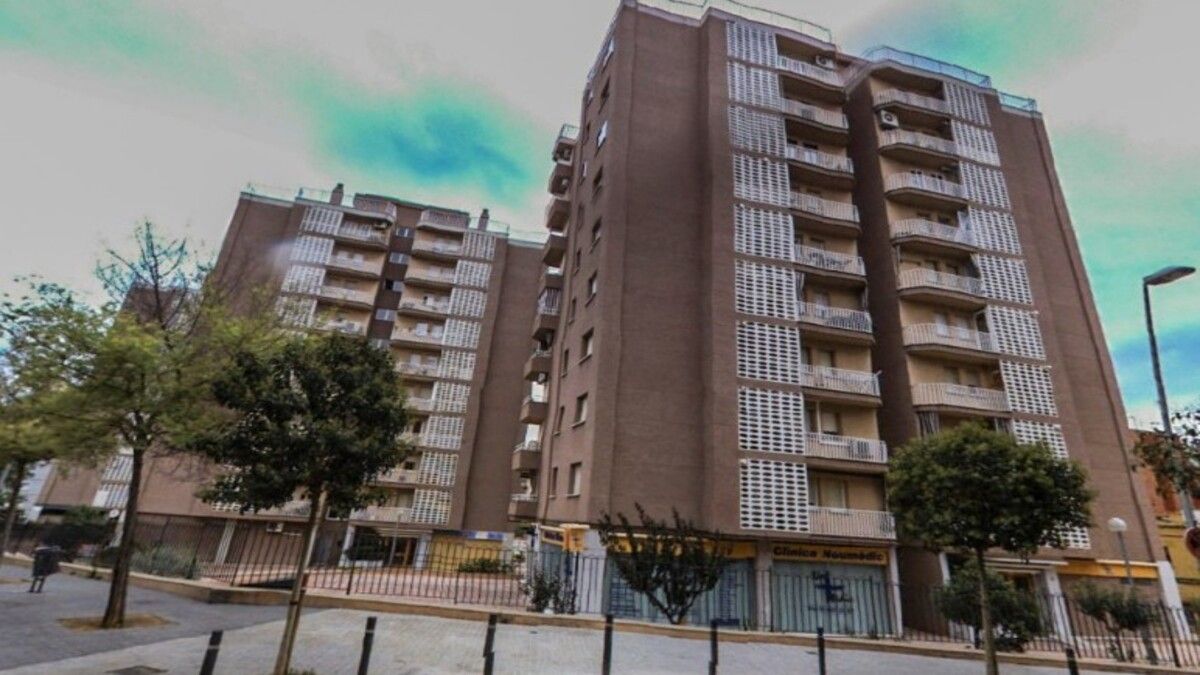 Garaje en Hospitalet de Llobregat , BARCELONA