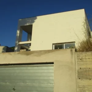 Obra parada en venta en calle Serafi Pitarra, Esparreguera (Barcelona)