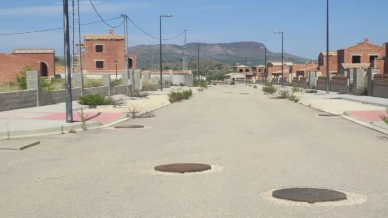 Obra parada en venta en calle Higuericas 13, Hellín (Albacete)