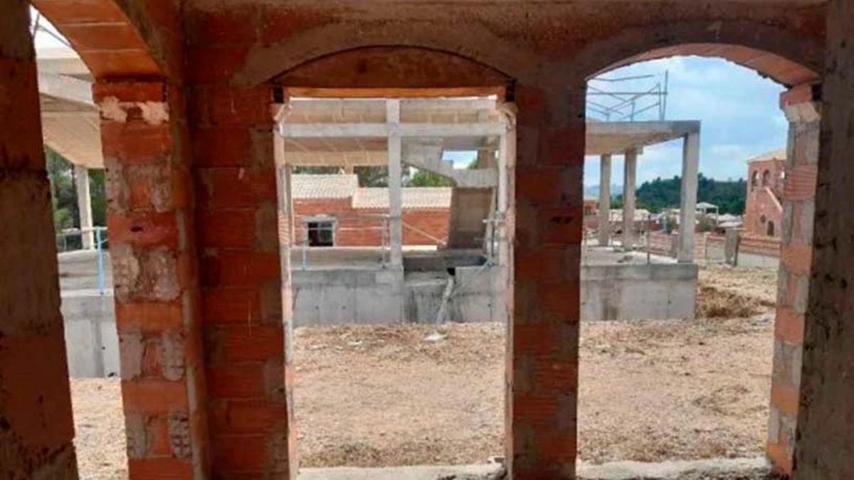 Obra parada en venta en calle Higuericas 13, Hellín (Albacete) - Imagen 6