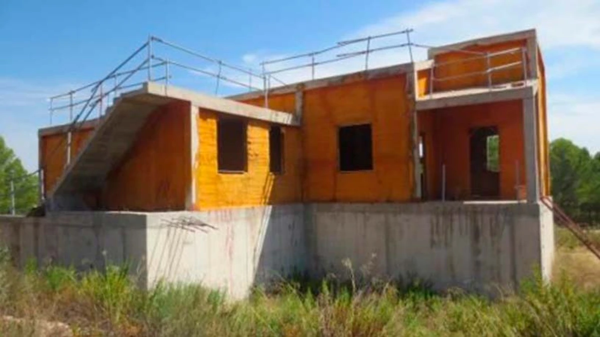 Obra parada en venta en calle Higuericas 13, Hellín (Albacete) - Imagen 8