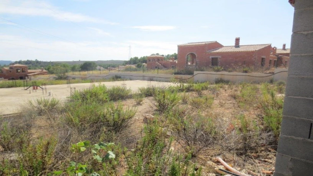 Obra parada en venta en calle Higuericas 13, Hellín (Albacete) - Imagen 13