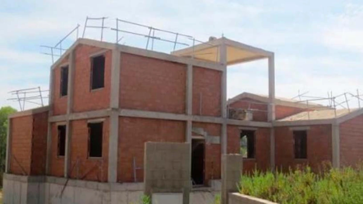 Obra parada en venta en calle Higuericas 13, Hellín (Albacete) - Imagen 14