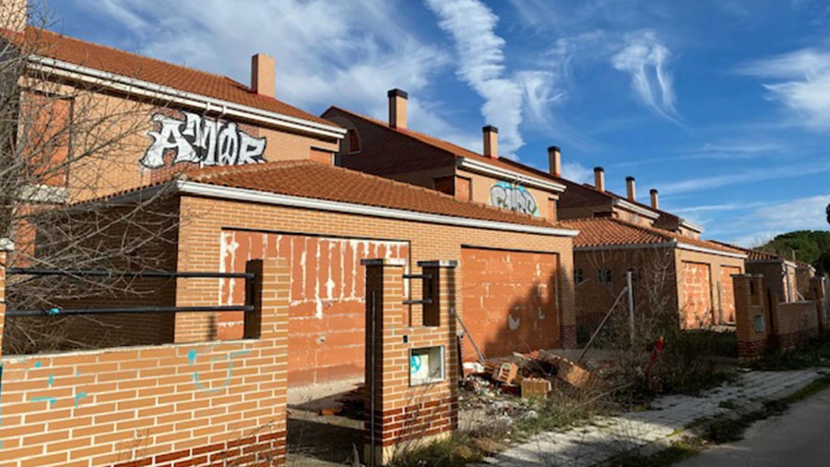 Obra parada en venta en calle Senda del Castañar - Imagen 4