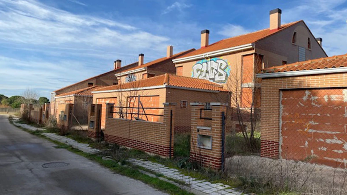Obra parada en venta en calle Senda del Castañar - Imagen 5