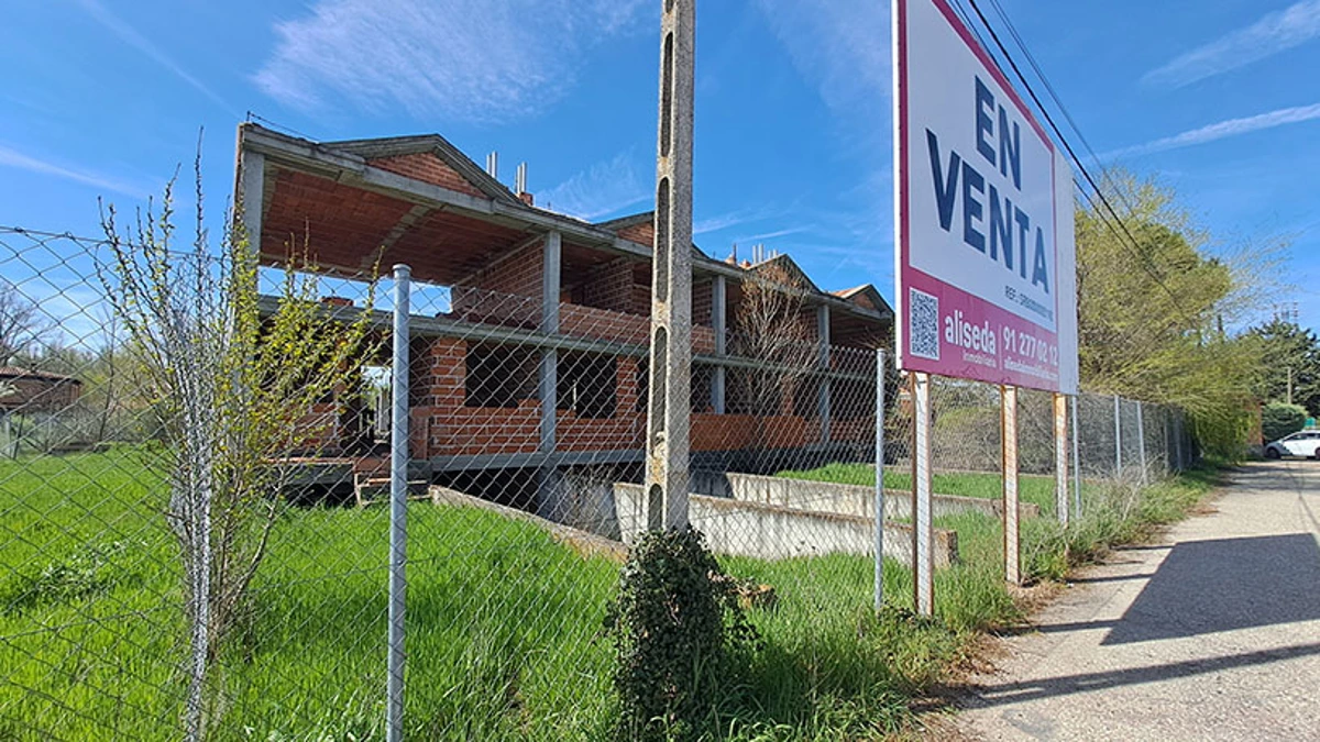 Obra parada en venta en ctra Palencia, Lerma (Burgos) - Imagen 2
