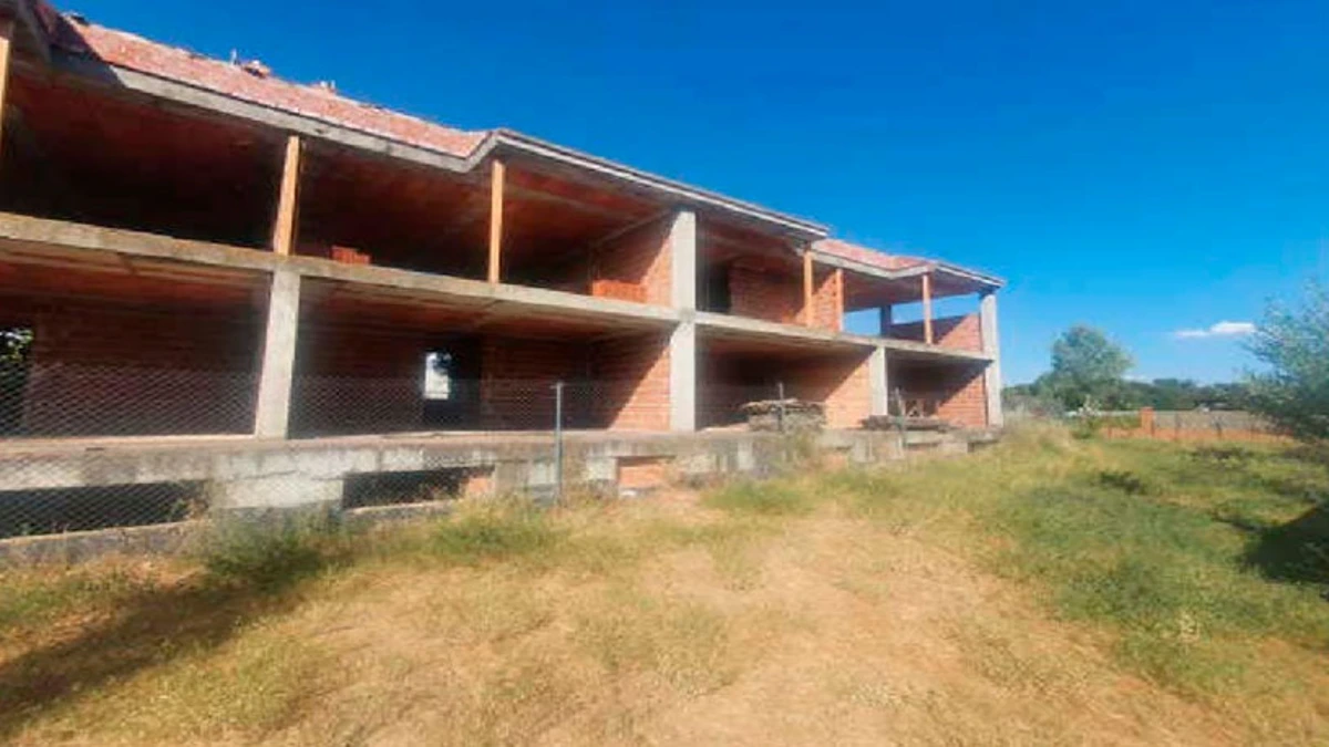 Obra parada en venta en ctra Palencia, Lerma (Burgos) - Imagen 4