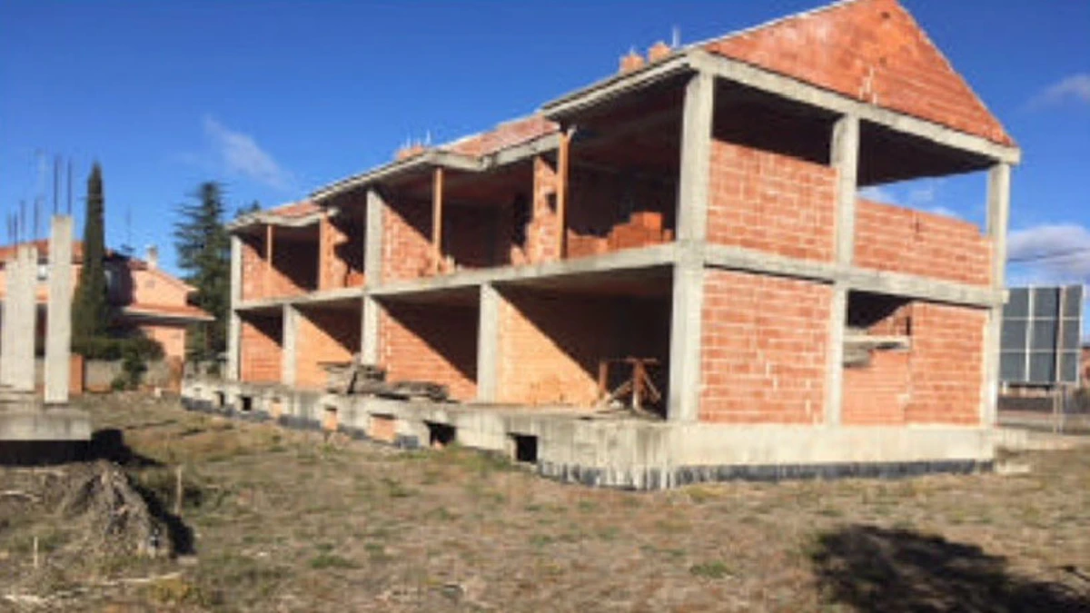 Obra parada en venta en ctra Palencia, Lerma (Burgos) - Imagen 5