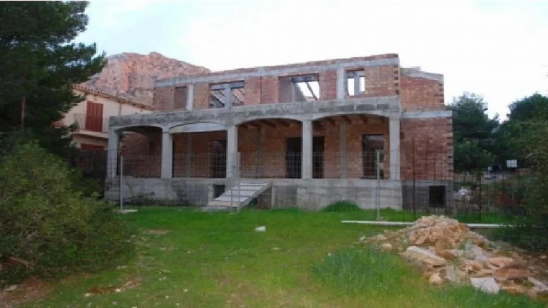 Obra parada en venta en calle Garballo S/n, Artà (Islas Baleares)