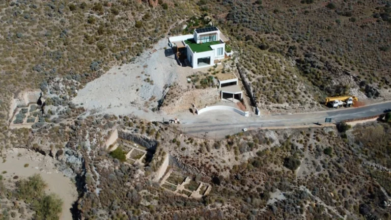 Obra parada en venta en calle Vallestrinque, Nijar (Almeria)
