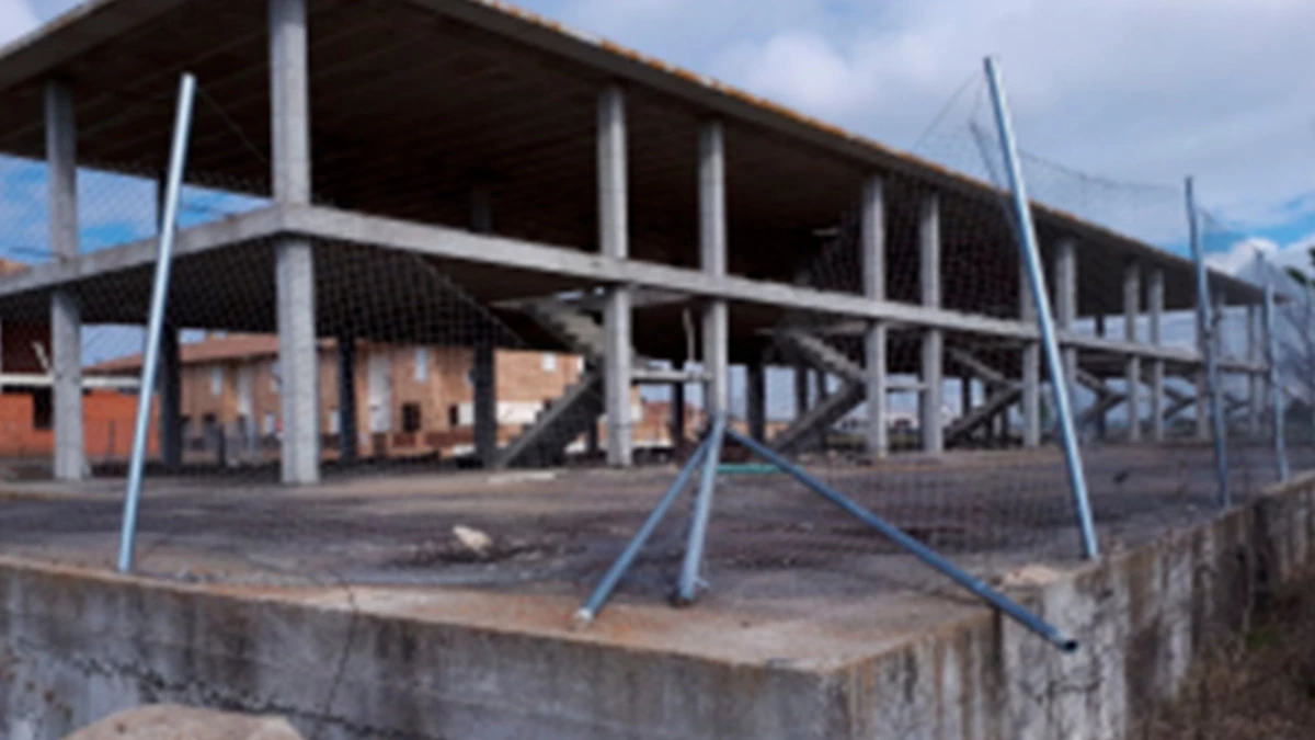 Obra parada en venta en calle Carretera, Morales de Toro (Zamora) - Imagen 2
