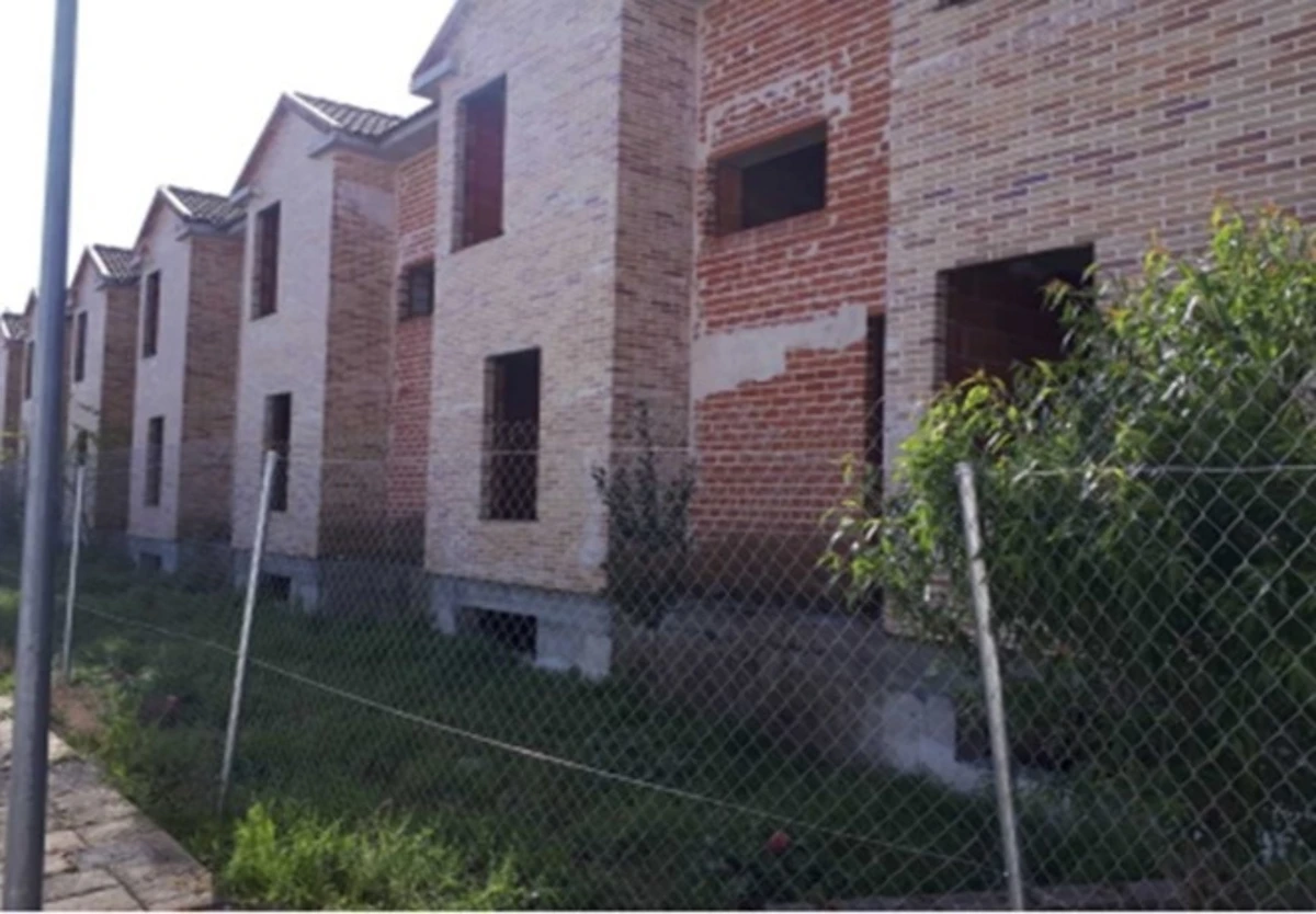Obra parada en venta en calle Carretera (parcela 2), Morales de Toro (Zamora) - Imagen 3