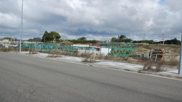 Obra parada en venta en calle Baño Viñales, Pinseque (Zaragoza)