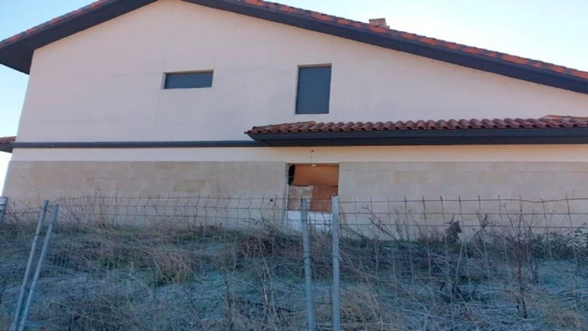 Obra parada en venta en calle Quintana, Briviesca (Burgos) - Imagen 5