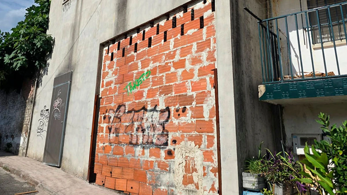 Obra parada en venta en calle Victoria, Arenas de San Pedro (Avila) - Imagen 3