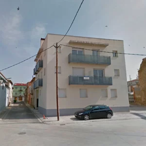 Obra parada en venta en calle Les Barques, Vilanova de la Barca (Lleida)