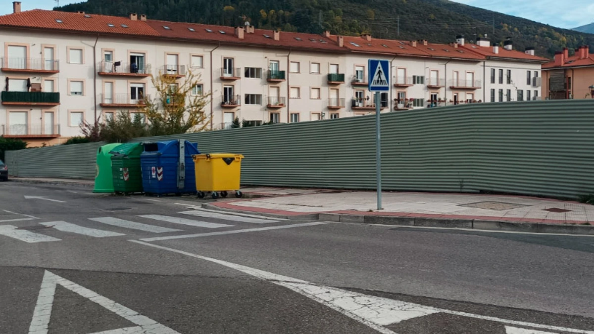 Obra parada en venta en calle Eliseo Cardaso, Ezcaray (Logroño) - Imagen 3