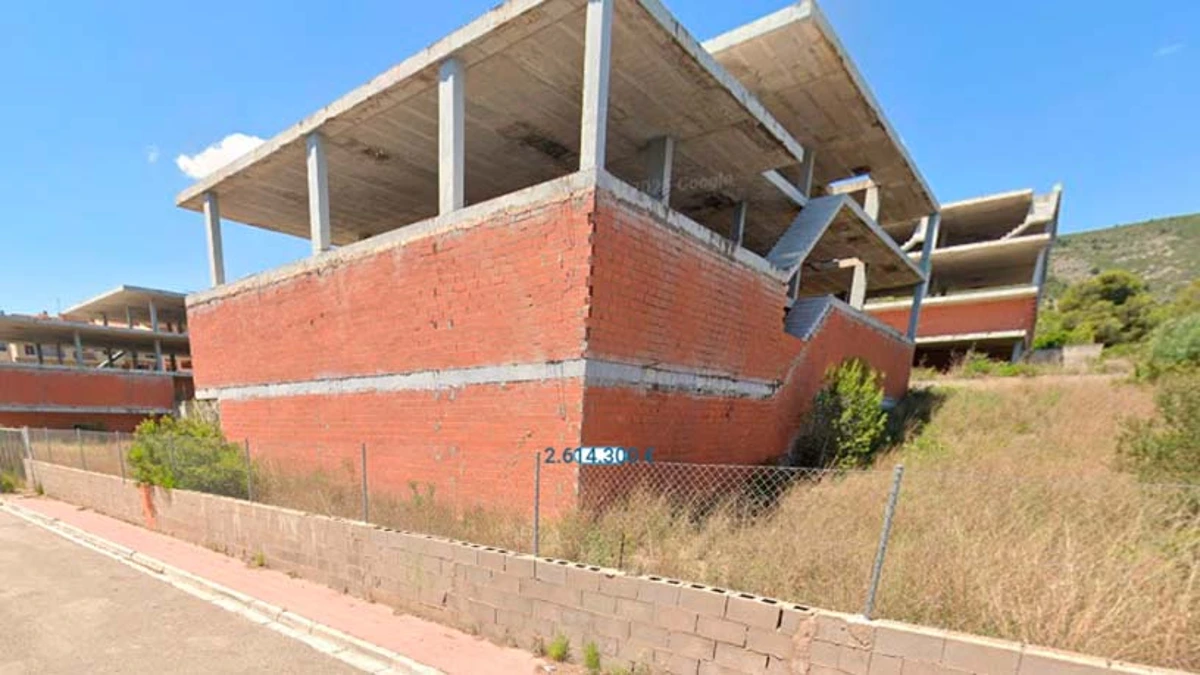 Obra parada en venta en calle Realenc, Peñiscola (Castellón) - Imagen 4